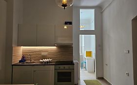 Apartments Lina - Center With Free, Unlimited Parking!